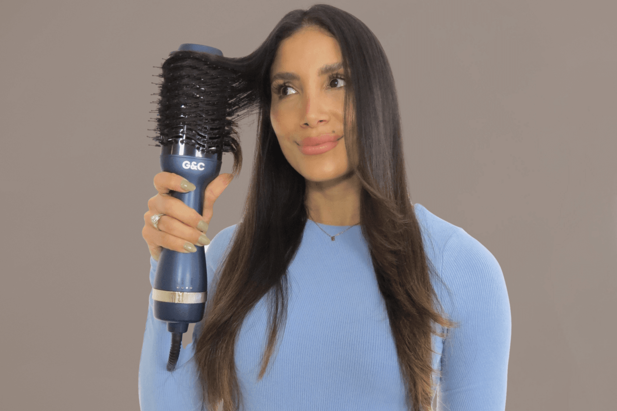 G&C Blowout Brush – professional hair tool by Gold Class G&C